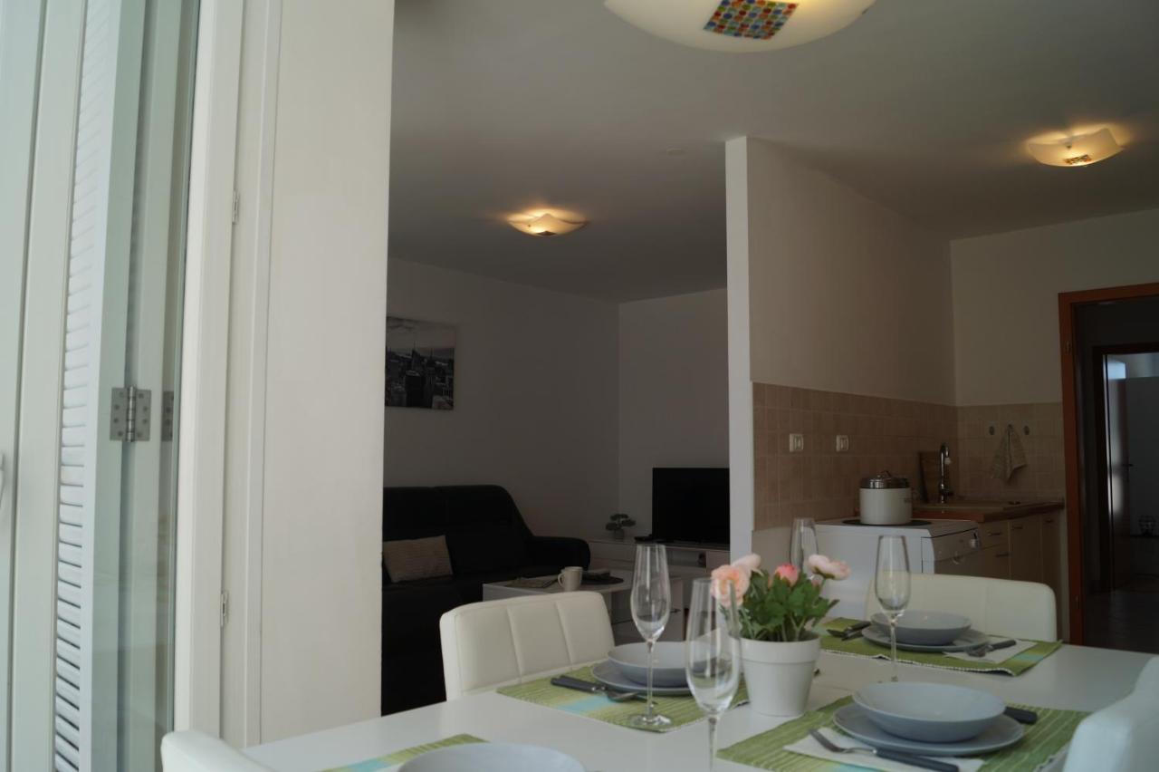 Sonce Apartment Izola Exterior photo